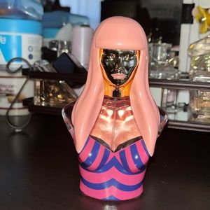 Nicki Minaj Pink Friday 2
